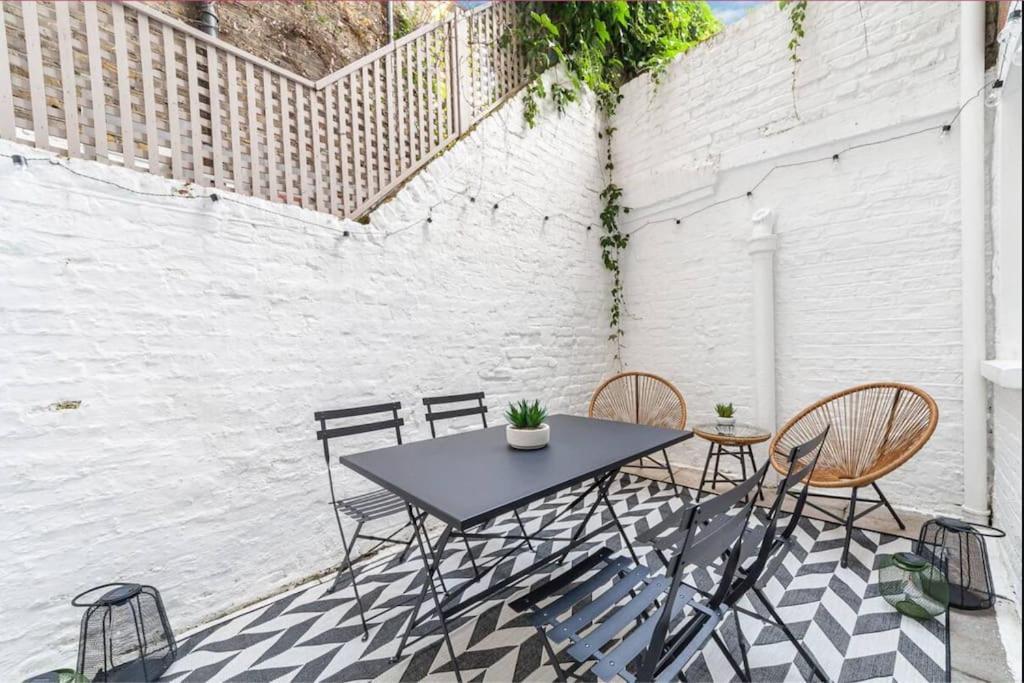 Chic Chelsea Apartment Steps From Kings Road Londra Esterno foto